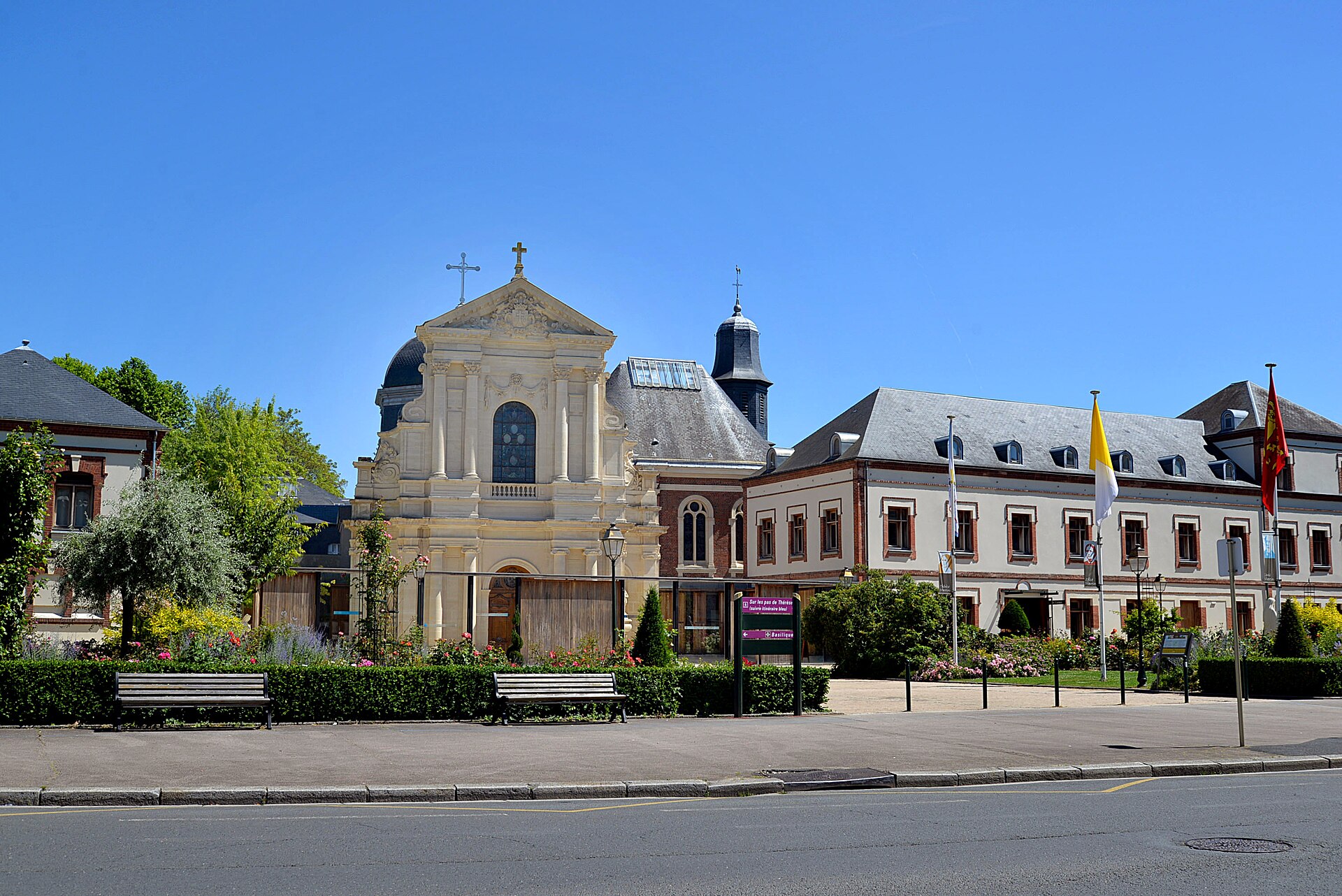 La chapelle du Carmel de Lisieux