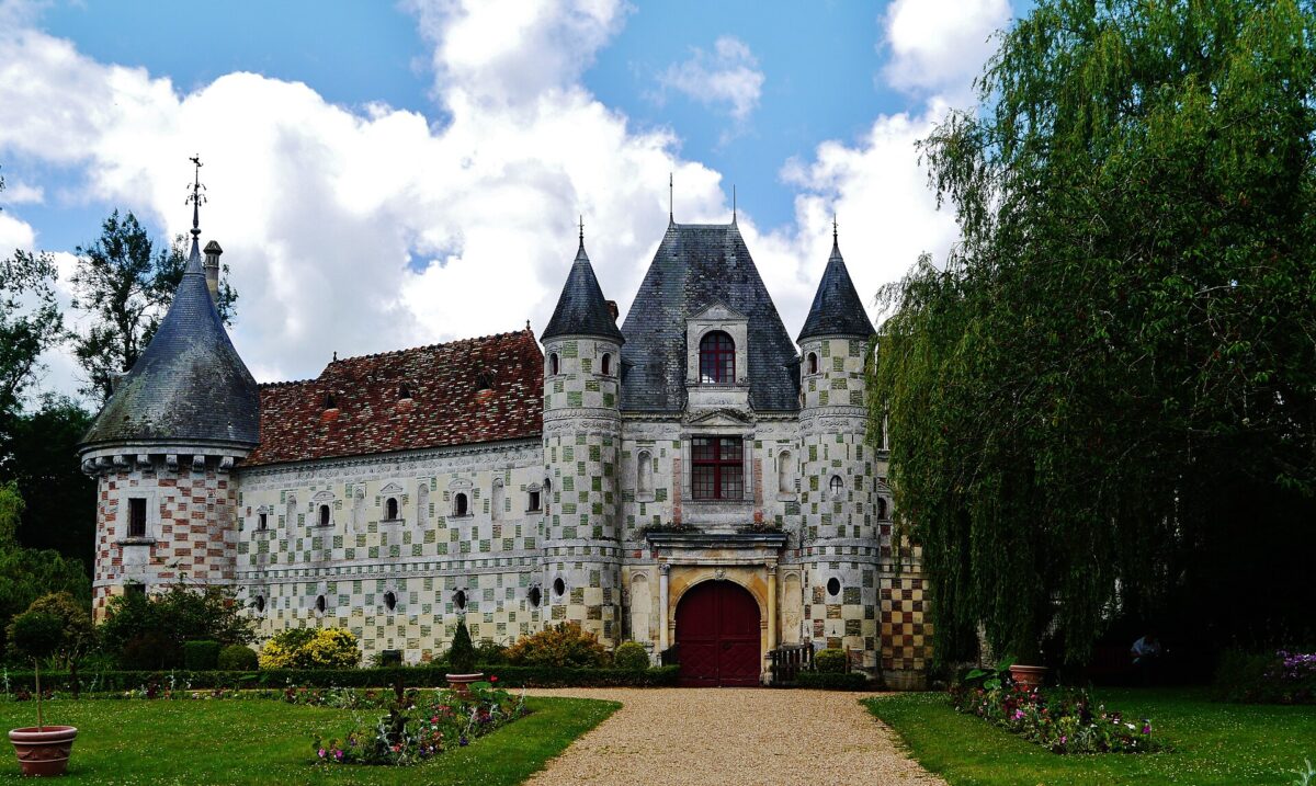 Saint-Germain-de-Livet
